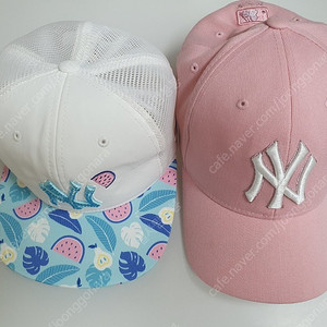 MLB 키즈 모자 2개 일괄 팔아요.(15,000원)