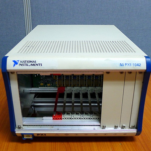 NI PXI-1042, PXI-8716 Eembedded Controller, PXI-5411 High-Speed Arbitrary Waveform Generator PXI104