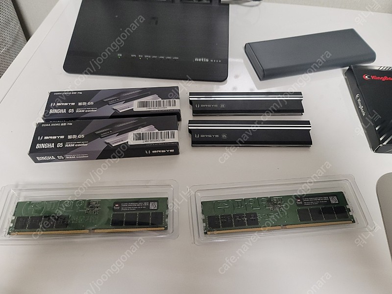 Sk하이닉스 DDR5 5600 16GB(A다이) x2 팝니다