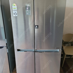 LG 양문형 냉장고 가격 내렸습니다.