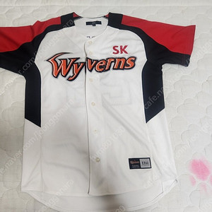 ​SK와이번스 29번 김광현 자수 마킹 유니폼 사이즈 95 판매합니다.​​