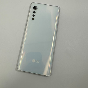 LG 벨벳 외관초깔끔 화이트색상 128G 11만원 판매합니다.