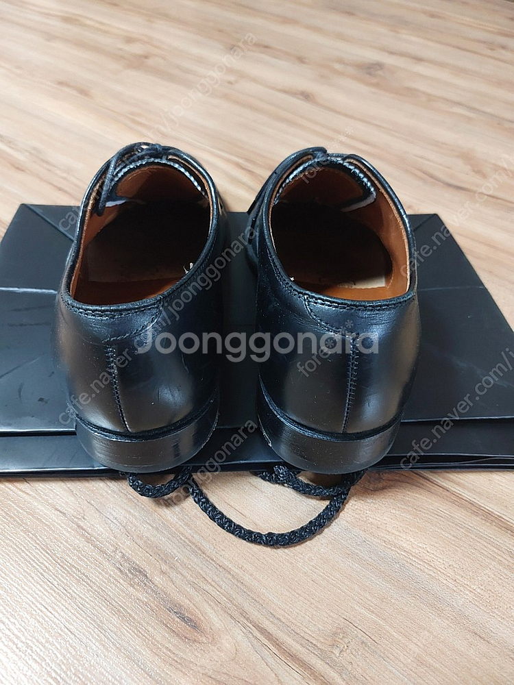 알든 907 6size 팝니다.--2