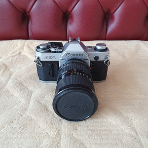 캐논 AE-1 필름카메라 (배송비,렌즈 포함)