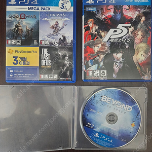 PS4 게임 3종 (갓오브워, 비욘드투소울즈, 페르소나5)