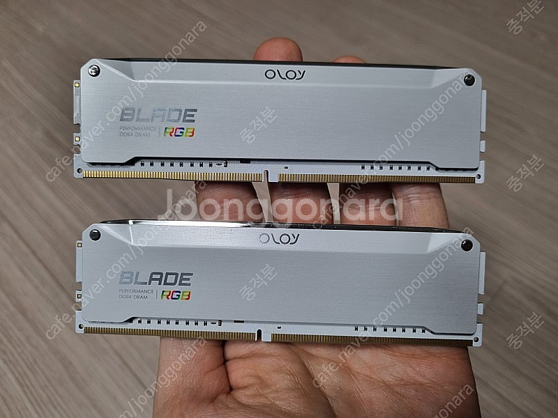 OLOY DDR4 4000mhz cl18 판매합니다--0
