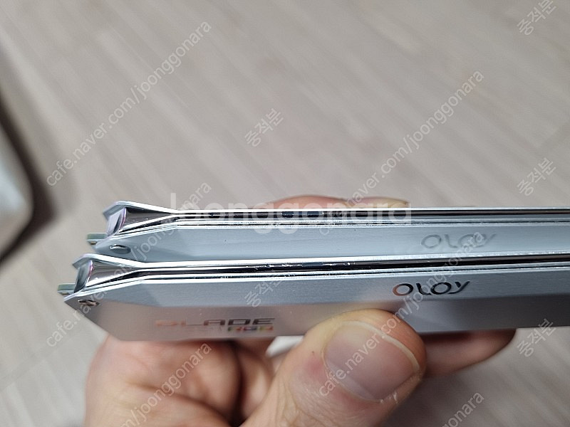 OLOY DDR4 4000mhz cl18 판매합니다--1