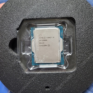 인텔 cpu i9 12900k 팝니다