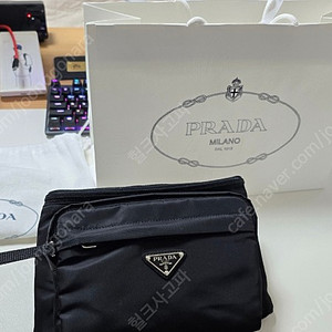 (새상품) 프라다 슬링백 2vl005 블랙 제품 판매합니다
