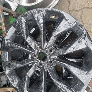 [판매] 소렌토 mq4 블랙 20인치휠 중고휠 낱개