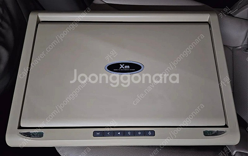 엑스엠 19인치 천장모니터--0