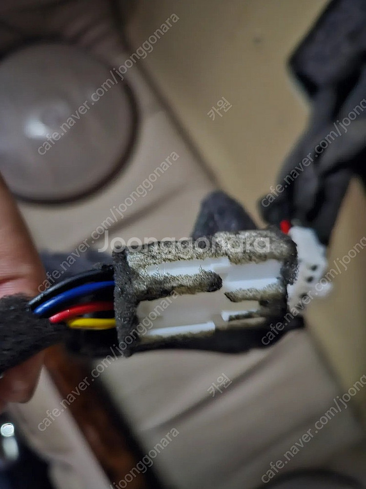 엑스엠 19인치 천장모니터--2