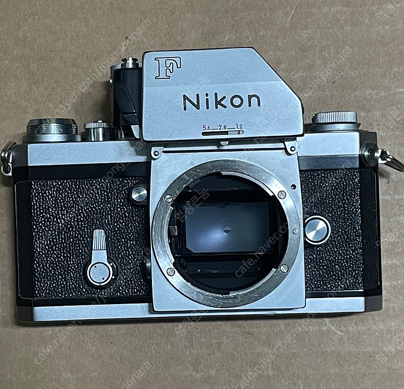 올드스쿨 니콘 플래그쉽 기계식 수동 필름카메라 NION F FTN