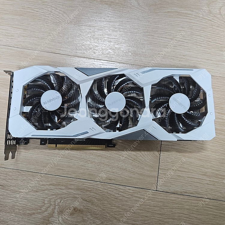 기가바이트 rtx2070 3팬 화이트 택포 | 중고나라 카페에서 운영하는 공식 사이트
