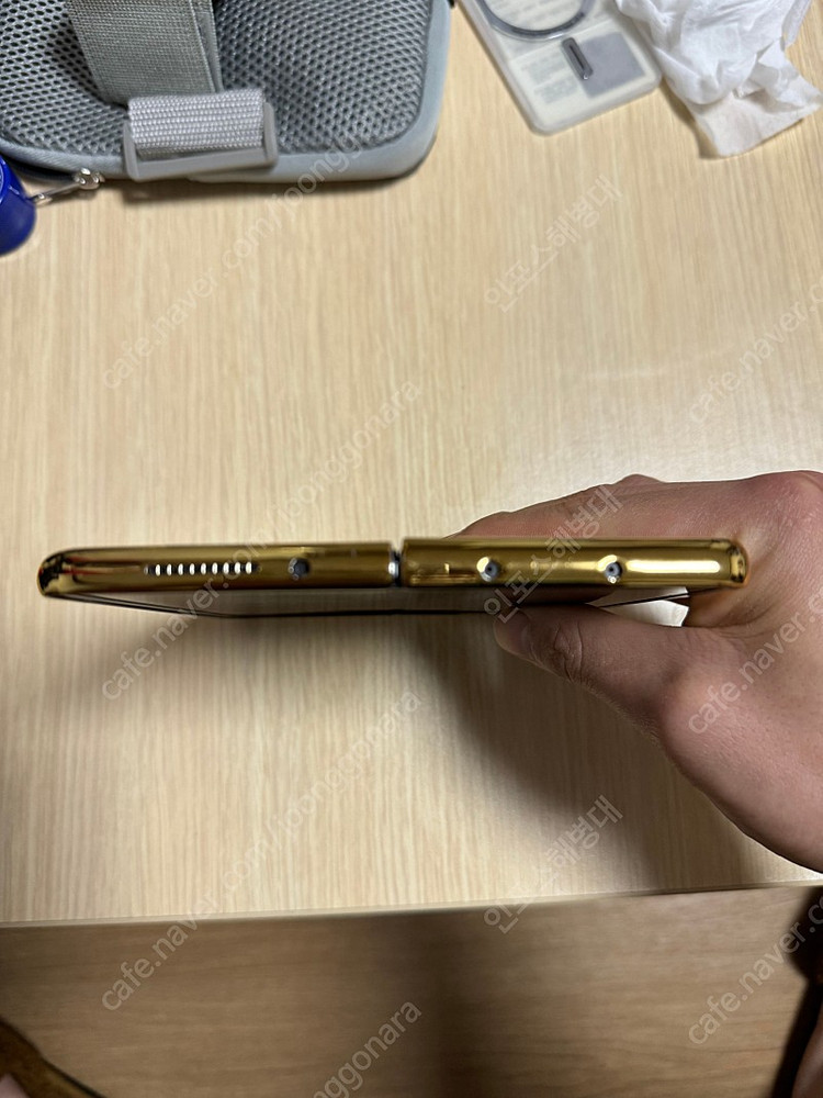 폴드3 512g 멋진케이스 상태좋음--2