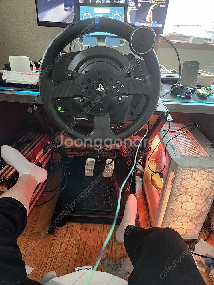 트러스트마스터 t300rs 투패달 레이싱휠+거치대--0