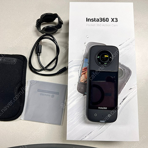 인스타360 360도 카메라 insta360 X3 단품+렌즈가드(알리발) 팝니다.