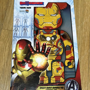 [판매] 베어브릭 아이언맨 마크42 데미지 버전 BE@RBRICK IRON MAN MARK XLII（42）DAMAGE Ver. 400%​ 미개봉신품