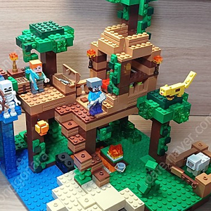 레고 마인크래프트 21125 정글하우스