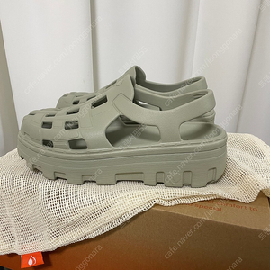 플러피시트러스 쿠모 샌들 카키 36사이즈 Kumo Sandals khaki (225-230) 택포 8만원