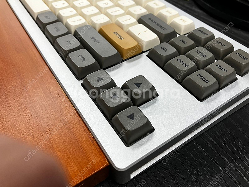 몬스긱 MONSGEEK M3W 실버 (베어본) 판매합니다.--1