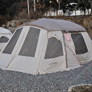 노스피크 옐로우스톤 하이브리드 텐트 판매합니다