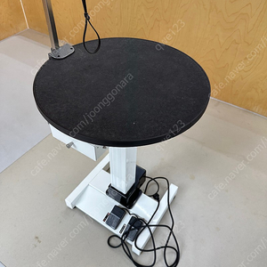 APTA-1324 에이플러스 전동 원형 회전 테이블 (55cm) - 암, 클램프 포함 H발판