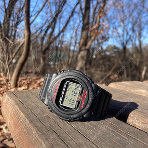 지샥 DW-5700 스크루백 모델 1545 (카시오 G-Shock)