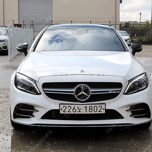 벤츠C클래스 W206 C300 4MATIC AMG Line중고차 할부 리스 카드 전액할부 가능합니다