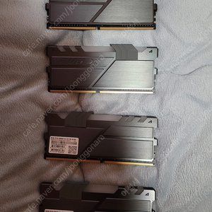 램 2세트 판매 - GeIL DDR4-3200 CL16 EVO X II AMD Gray RGB 패키지 16GB(8Gx2)
