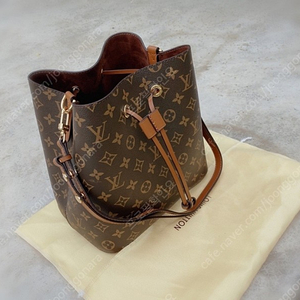 루이비통 [ LOUIS VUITTON ] 네오노에