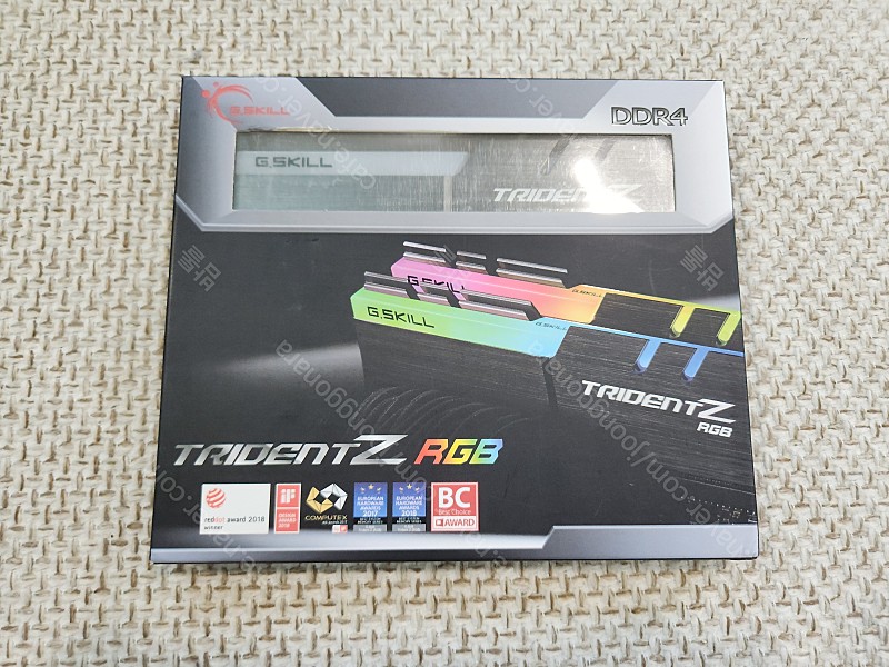 G.Skill Trident Z RGB 16G(8G*2