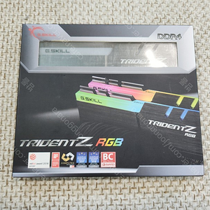 G.Skill Trident Z RGB 16G(8G*2