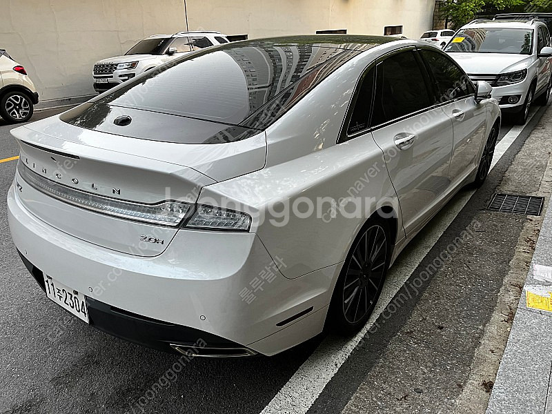 링컨 MKZ 하이브리드 (2016년식)--1