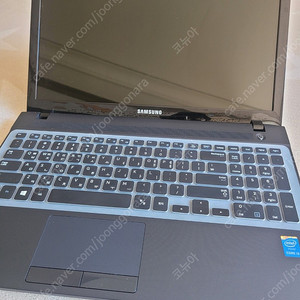 삼성노트북 NT270ESJ i3 4GB 128G 외관깨끗 성능하자없는 노트북판매