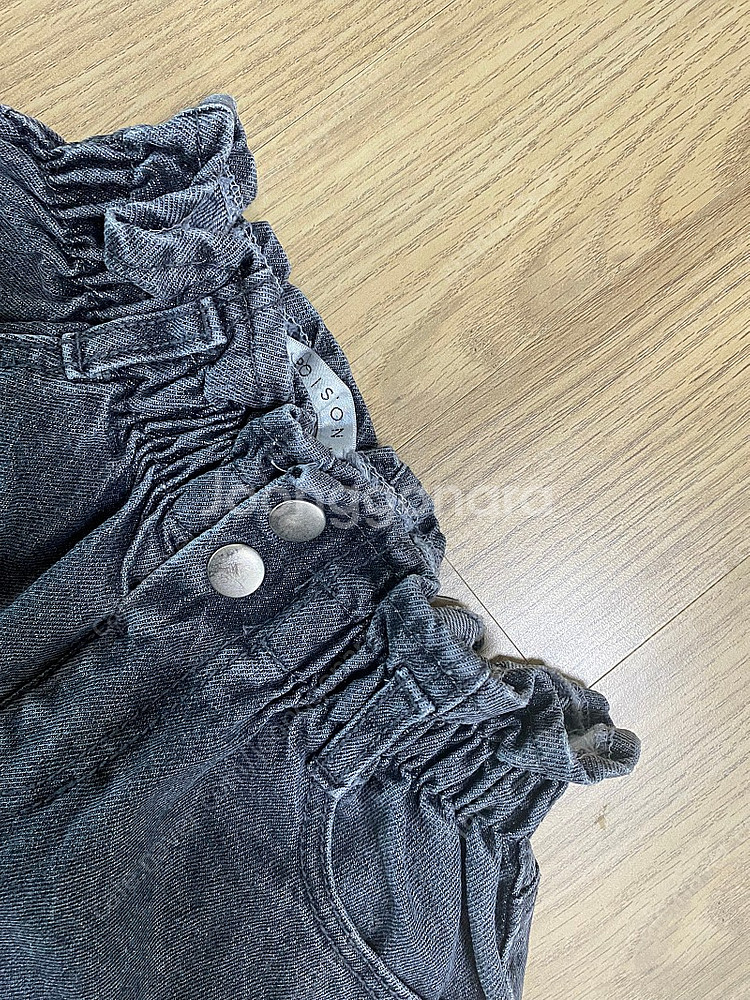 푸아송 헤이 에끌레어 반바지 블라우스--4