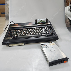 파나소닉 MSX2 FS-A1F (8비트 컴퓨터, 디스크 일체형)
