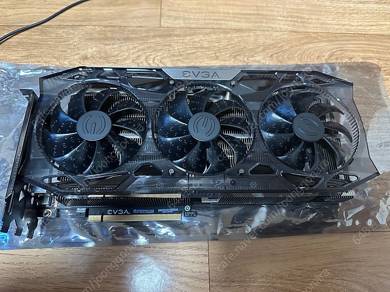 EVGA 2080TI FTW3 판매합니다.