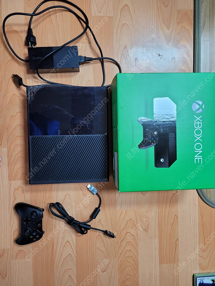 엑스박스원 500기가--1