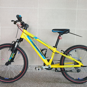 메리다 J20 20인치 아동용/초등학생 MTB 자전거