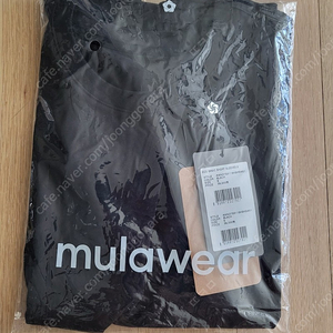 새상품 뮬라웨어 숏 슬리브 반팔 티셔츠 여름 운동복