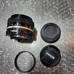 니콘 50mm 1.4 ai 표준 렌즈 (50.4)