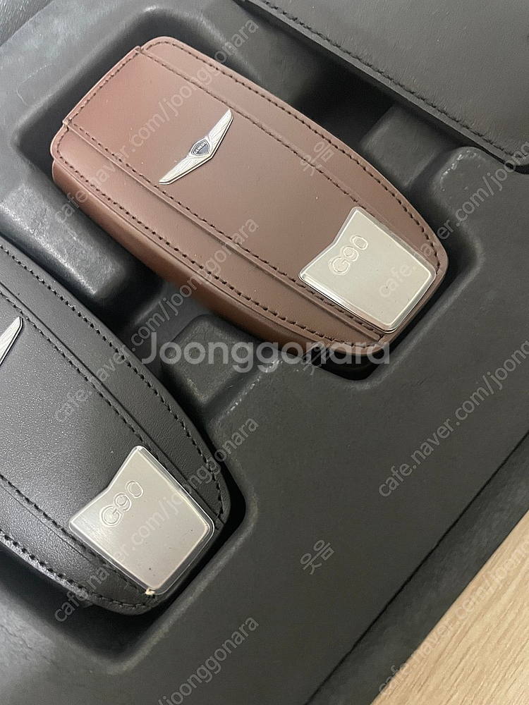 제네시스 G90 키홀더 2개--0