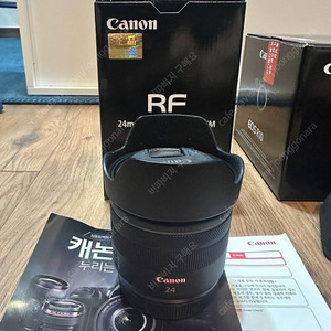 캐논 r10 미러리스 카메라, rf24mm 1 판매!!
