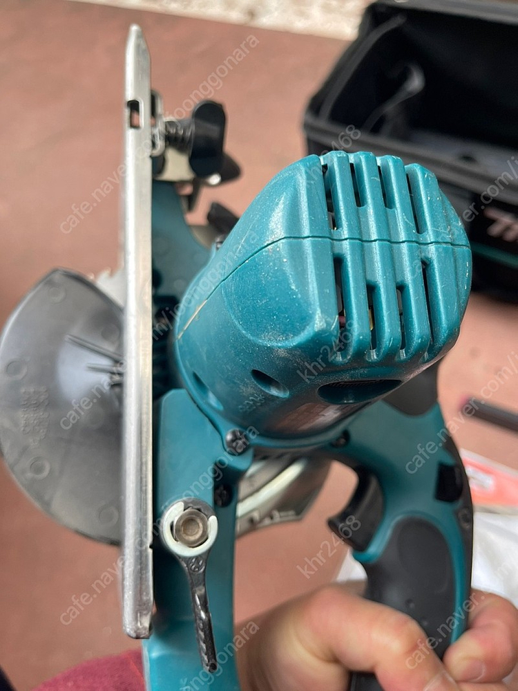 마끼다 무선 원형톱 스킬--6