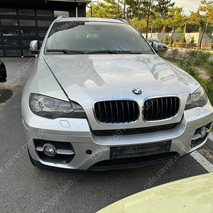 BMW E71 전기 X6 3.0d xD 2011 년식 부품차량입니다