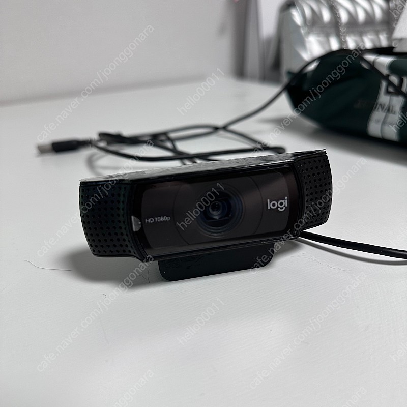 로지텍 c920 웹캠 (줌,방송,영상대면 등)