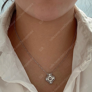 [새제품] 반클리프 빈티지 다이아몬드 알함브라 화이트골드 14k 목걸이