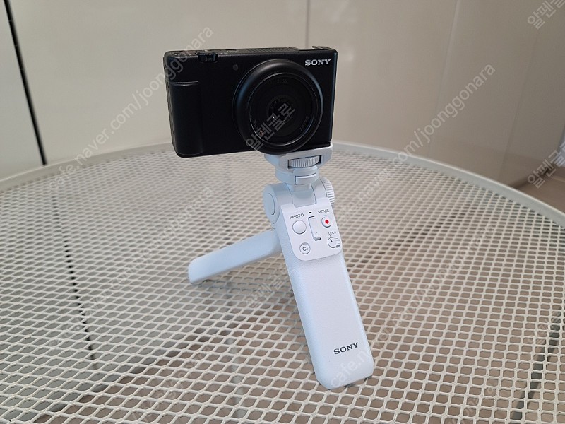 소니 브이로그 카메라 zv-1f & 소니슈팅그립 판매합니다