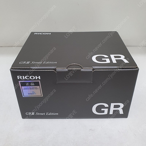 리코 GR3 스트리트에디션 (메모리128G/LCD필름) 미개봉 팝니다.